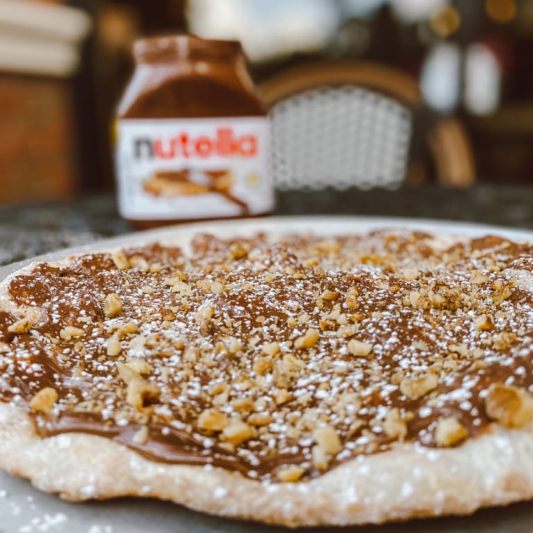 Nutella Pizza.